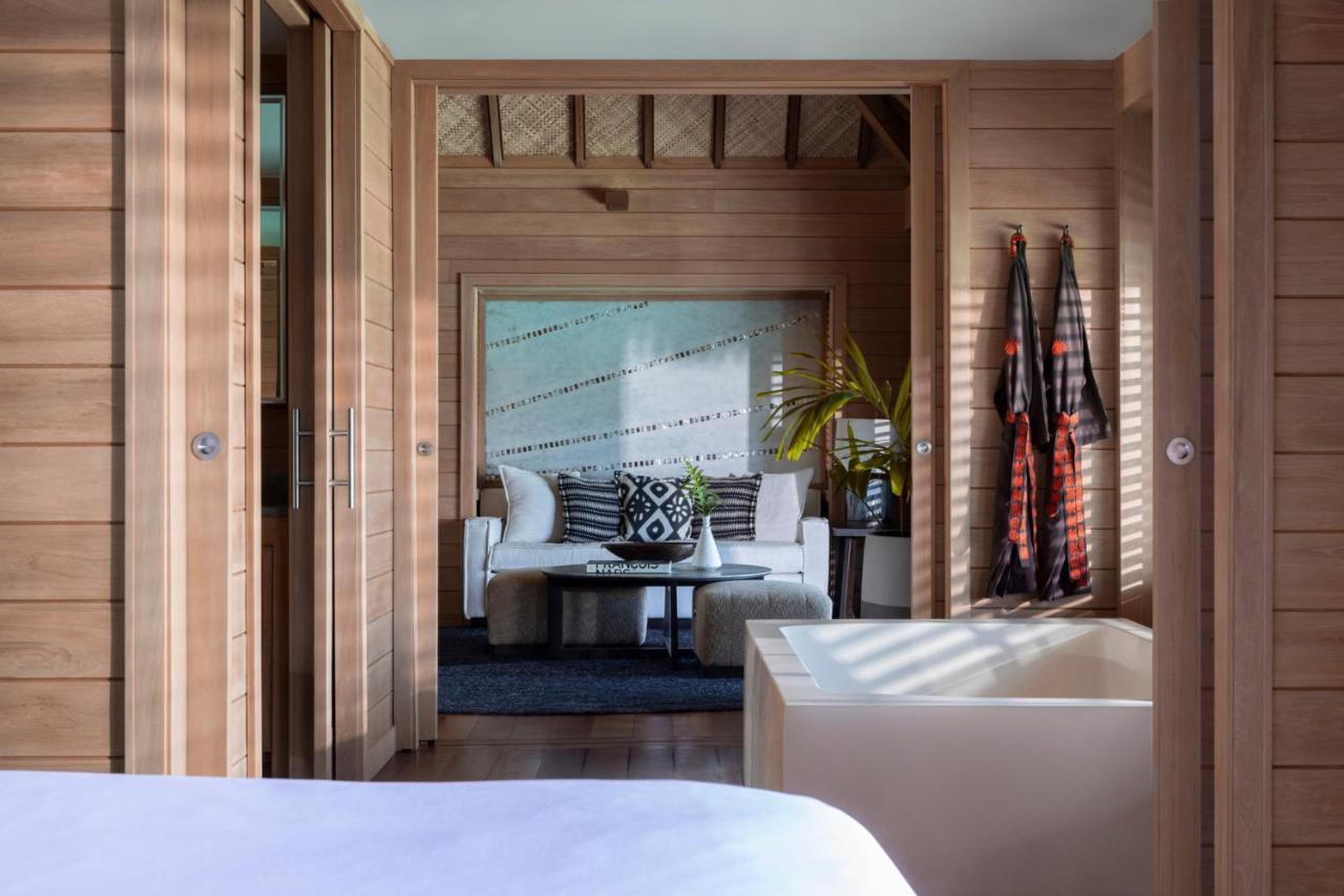 One Bedroom Premier Mountain view Overwater Bungalow Suite King
